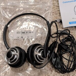MKJ USB Headset With Noise Cancelling Microphone And Volume Controller